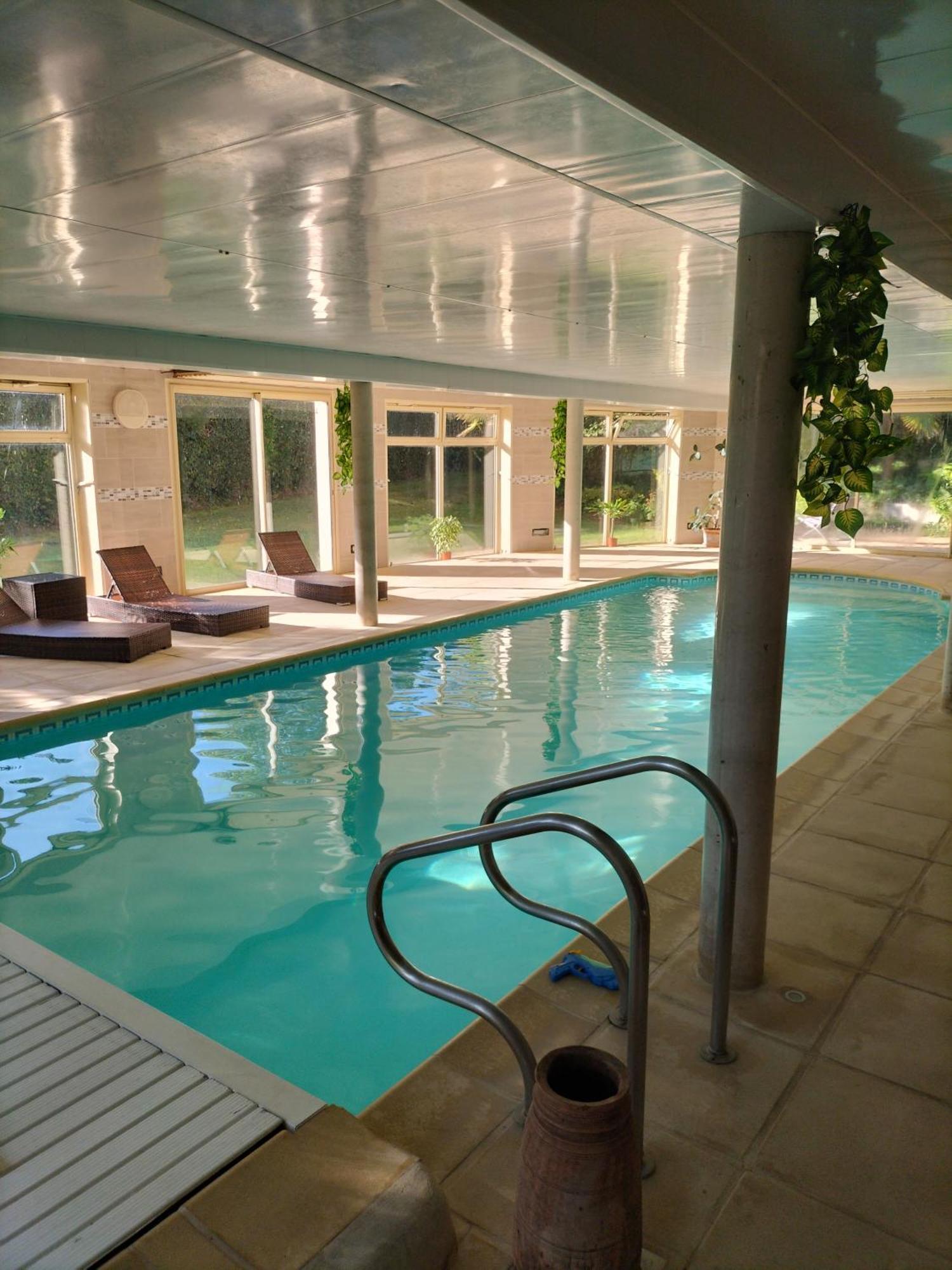 Au Charme Du Lac Espace Bien Etre Et Piscine Chauffe Proche Parc Et Restaurant Du Casino فورج-ليه-زو المظهر الخارجي الصورة