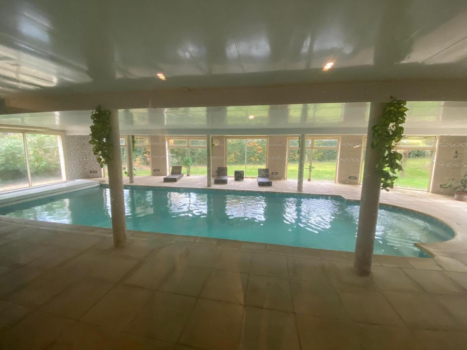 Au Charme Du Lac Espace Bien Etre Et Piscine Chauffe Proche Parc Et Restaurant Du Casino فورج-ليه-زو المظهر الخارجي الصورة