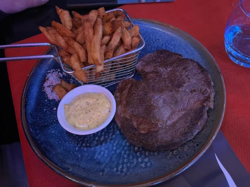 Au Charme Du Lac Espace Bien Etre Et Piscine Chauffe Proche Parc Et Restaurant Du Casino فورج-ليه-زو المظهر الخارجي الصورة
